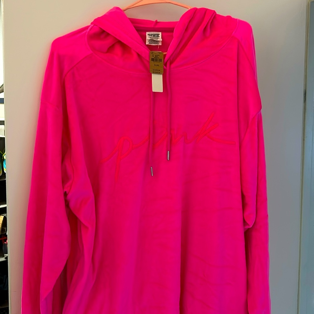 Super comfy velour PINK hoodie NWT